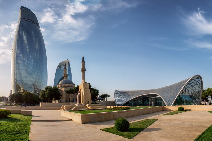 10 Things That Surprise Tourists in Azerbaijan