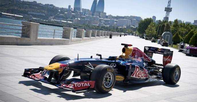 F1 Baku: Racing Through the Heart of Azerbaijan